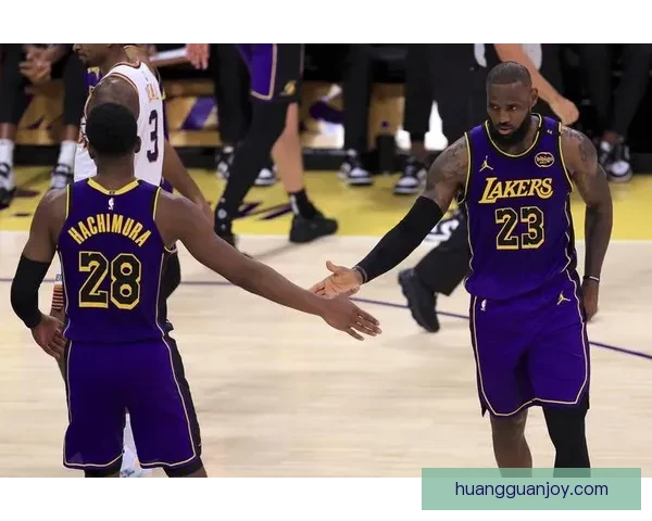 富保罗回应詹姆斯未来去向传闻：报道不实 他本人也不确定后续将如何发展